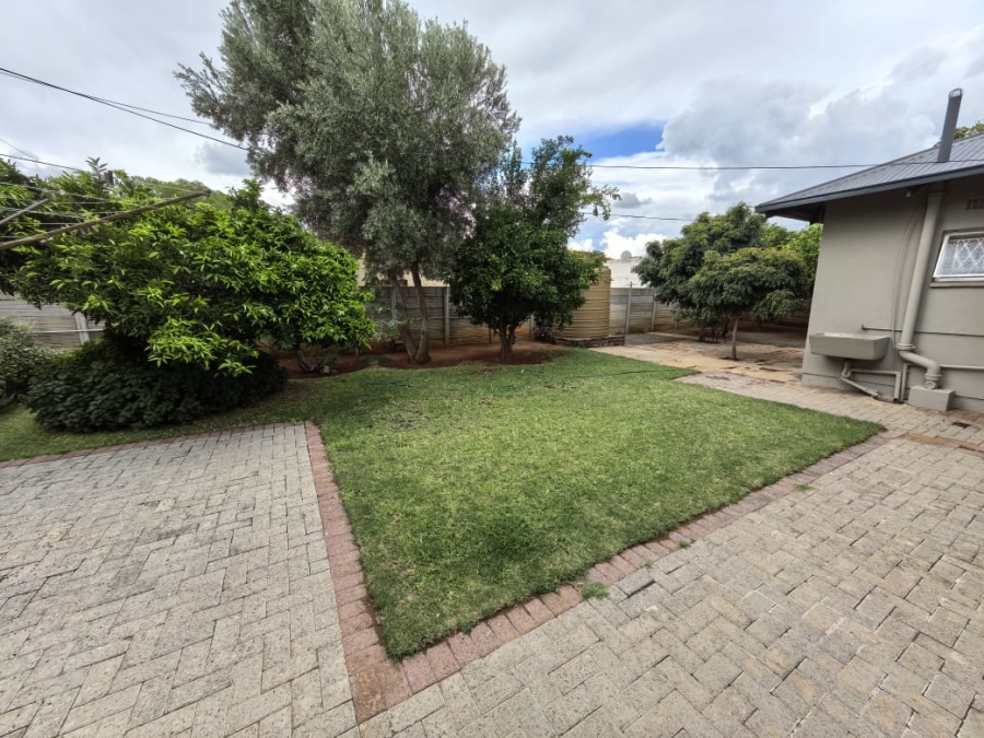 5 Bedroom Property for Sale in Labram Northern Cape